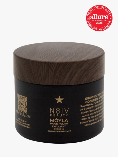 N8iV Beauty Móyla "Moon" Polish Exfoliant in branded black jar with wooden twist cap on light gray background with red Allure Best of Beauty seal in the top right corner